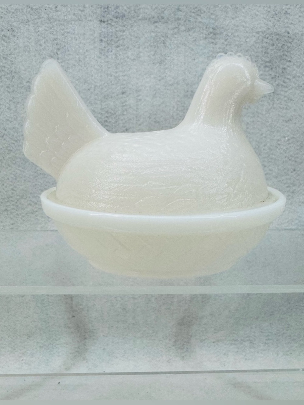 Vintage Indiana Glass Milk Glass Hen on Nest Approximately 4”x4.5”